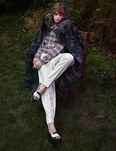 Pink Fashion Editorial Story by Rama Lee for Harper's Bazaar Kz